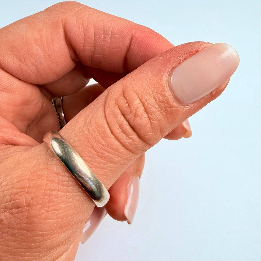 Sterling Silver 925 4MM Classic Stacker Wedding Band Vintage Unisex Ring SIZE 11 - Picture 3 of 7